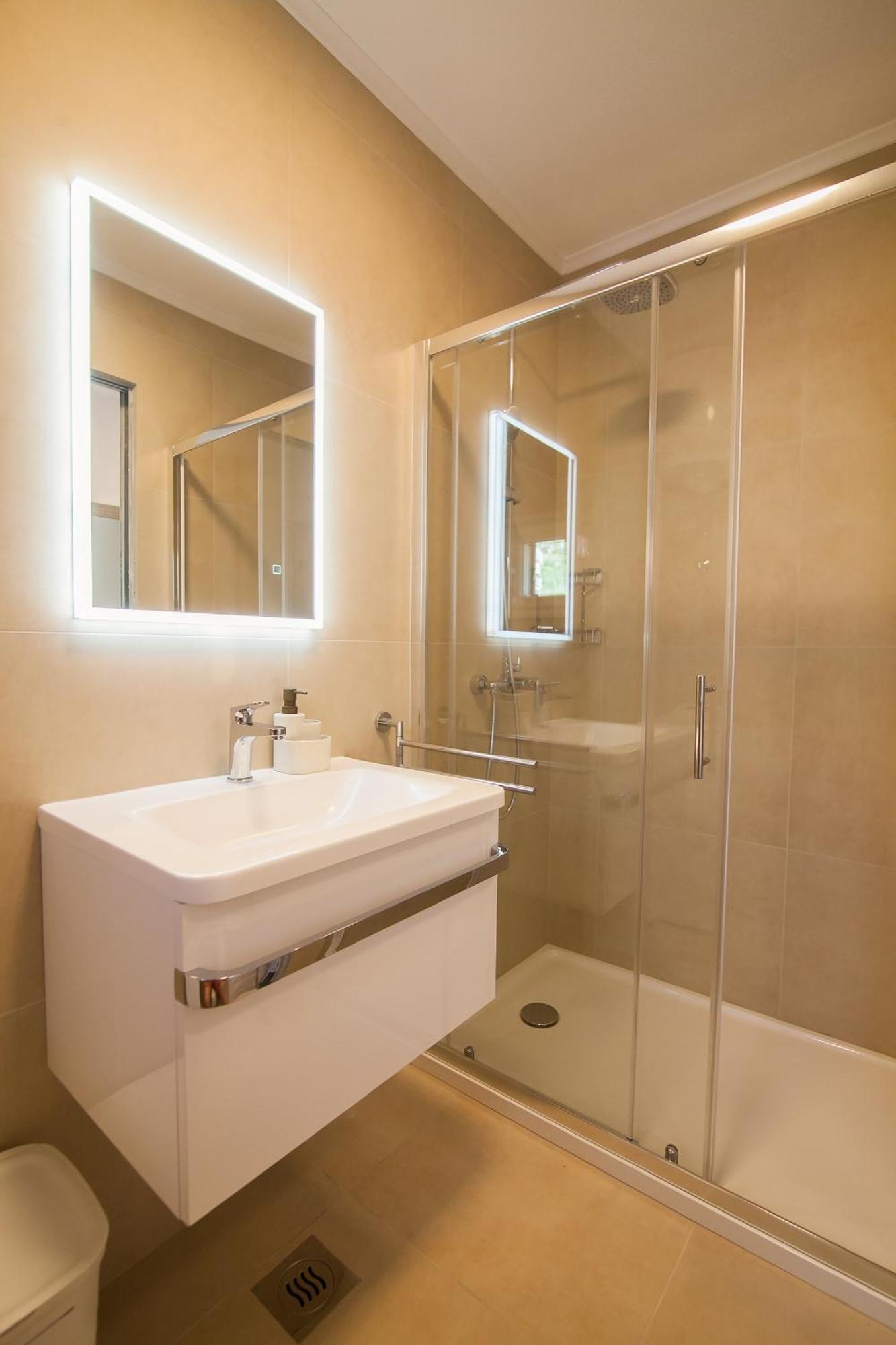 Sirius Apartments ボル エクステリア 写真