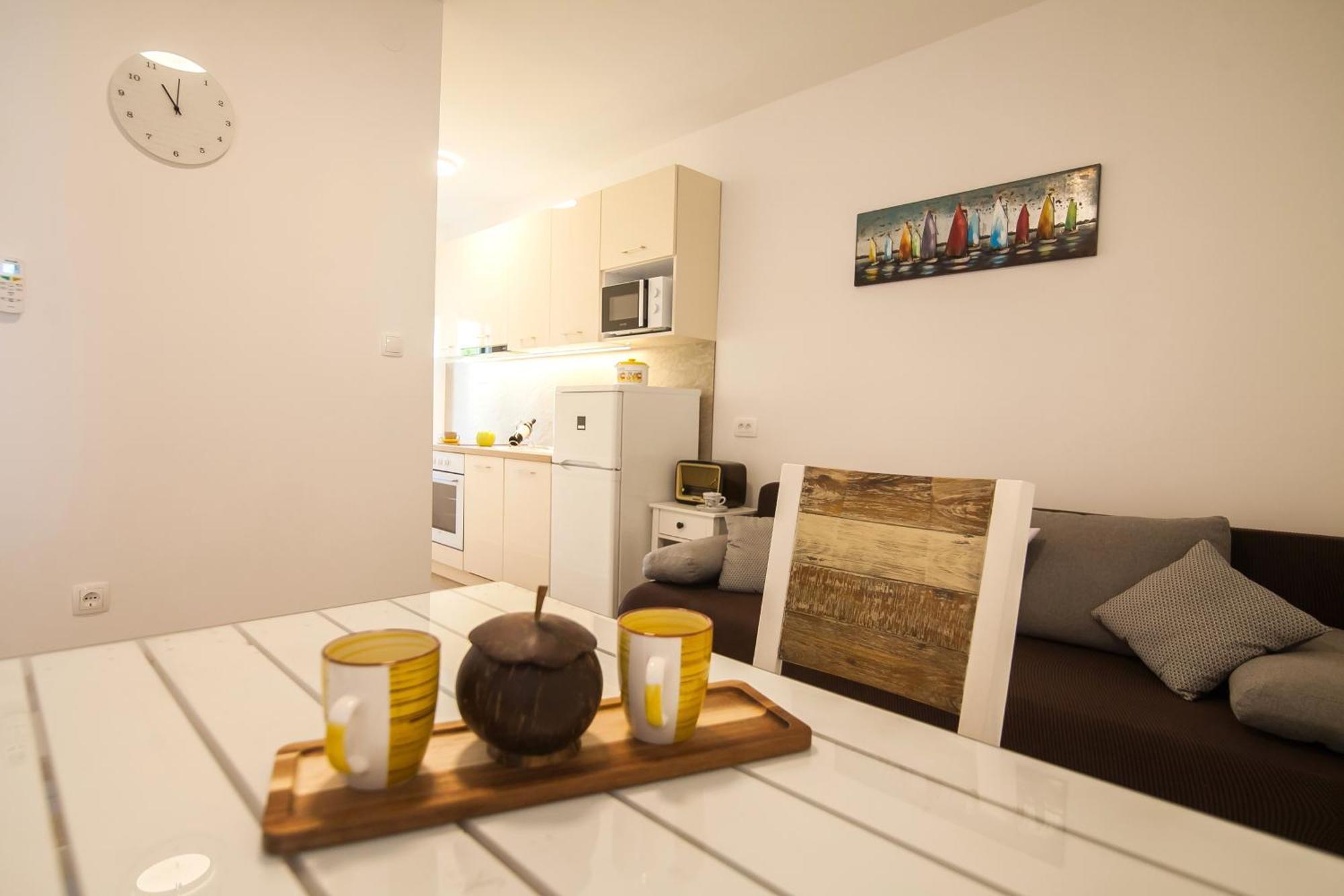 Sirius Apartments ボル エクステリア 写真